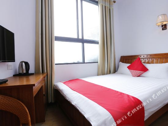 Zijingge Hotel — hotel in Wufeng