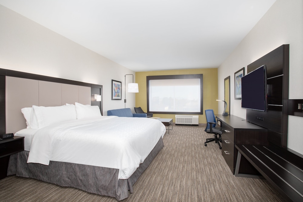 Holiday Inn Express & Suites Ely by IHG - photo 6