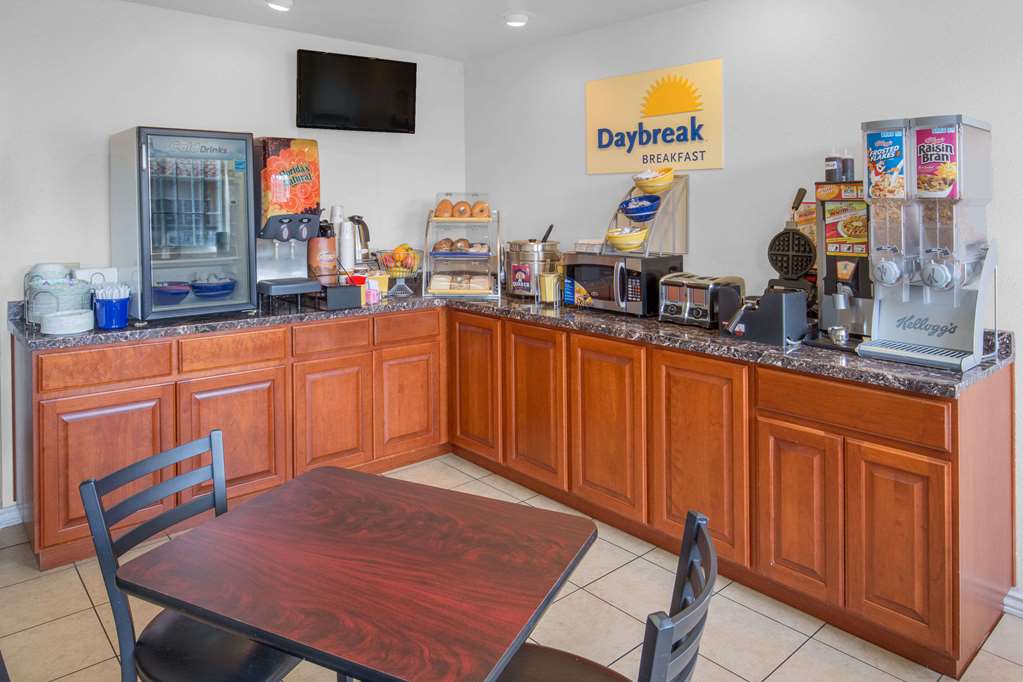 Days Inn by Wyndham Eureka CA - photo 16