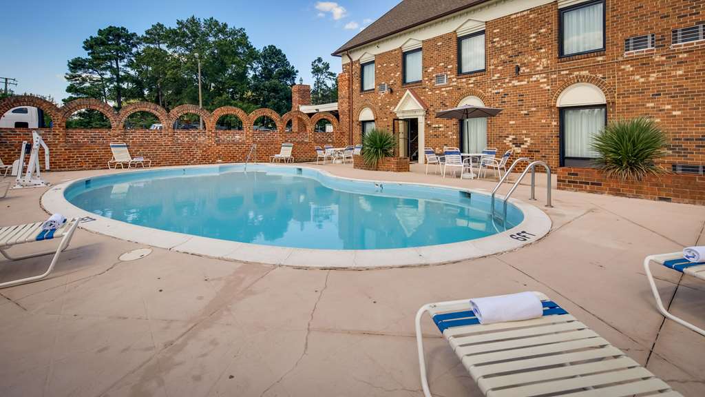 Best Western Plus Governor's Inn - photo 34