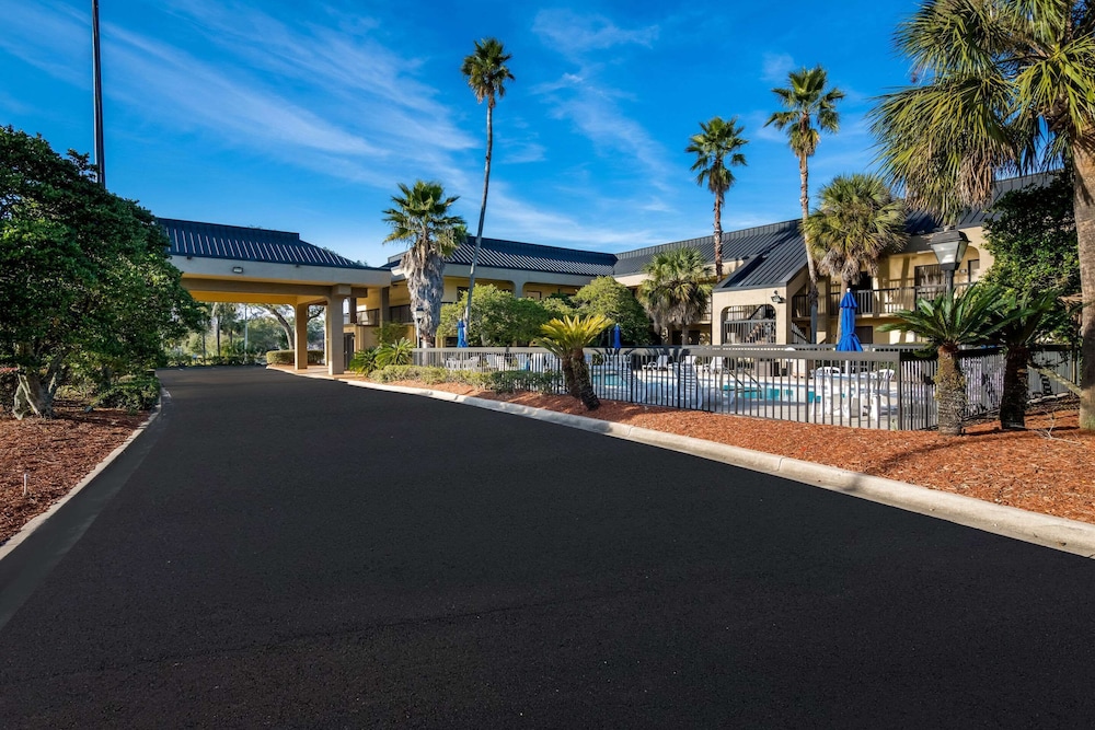 Quality Inn Orange Park Jacksonville - photo 30