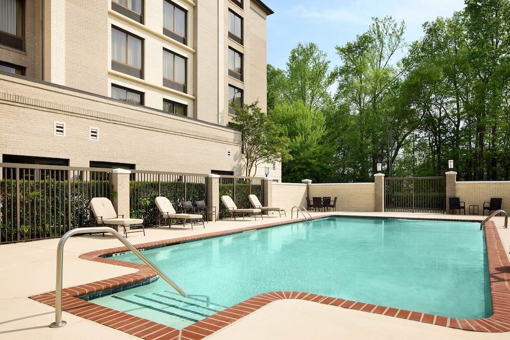 Holiday Inn Express & Suites Alpharetta Windward Parkway by IHG - photo 28