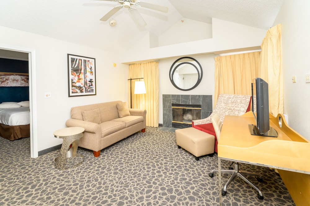Philadelphia Suites at Airport An Extended Stay Hotel - photo 15