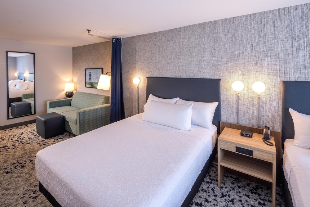 Home2 Suites by Hilton Kalispell - photo 11