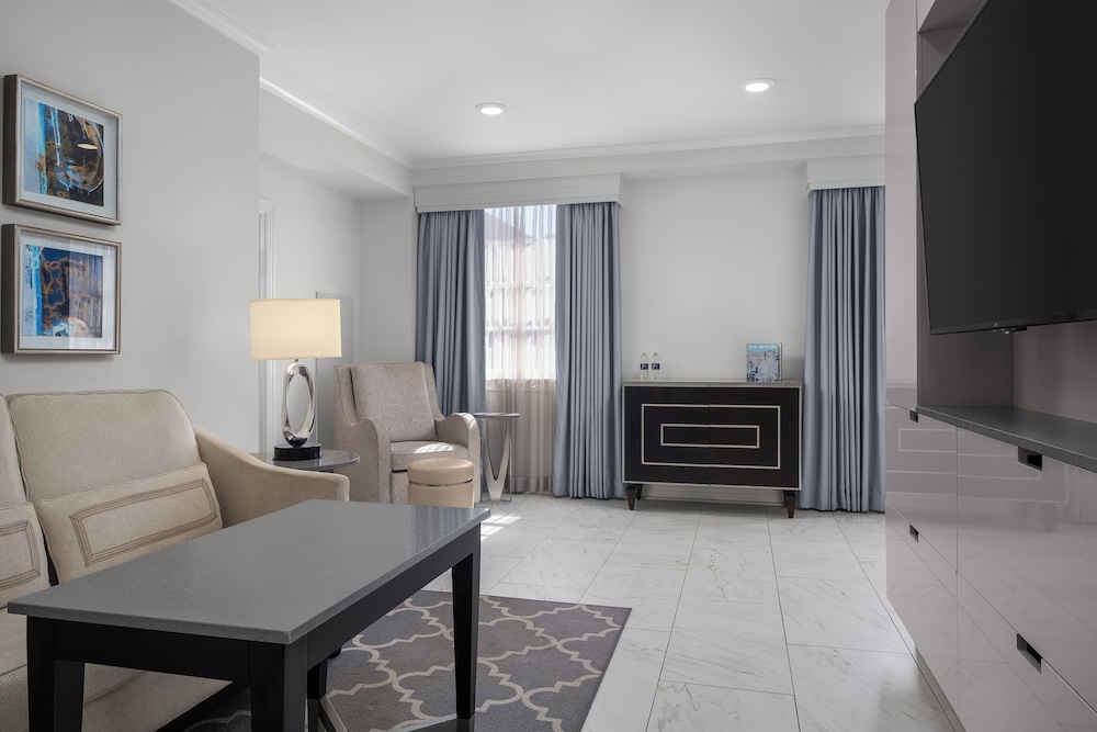 The Jung Hotel and Residences - photo 19