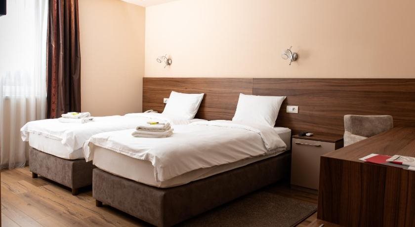 Hotel Garden — hotel in Novi Sad