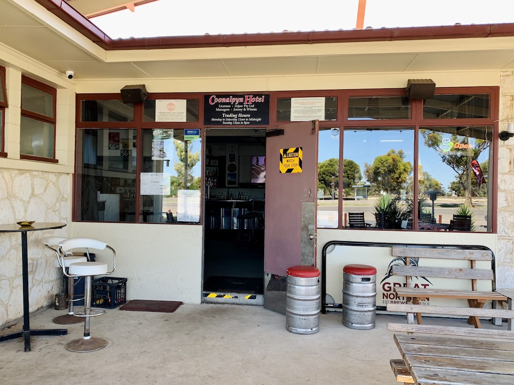 Coonalpyn Hotel — Meningie — photo 4