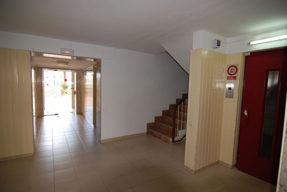 Estudios Zeus Aries — Salou — photo 2