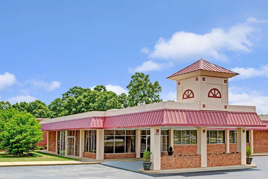 Super 8 by Wyndham Gaffney - photo 3