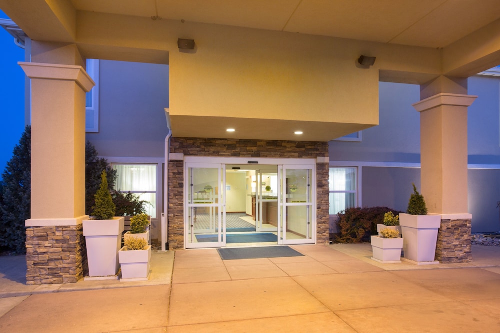 Abilene Inn & Suites - photo 29