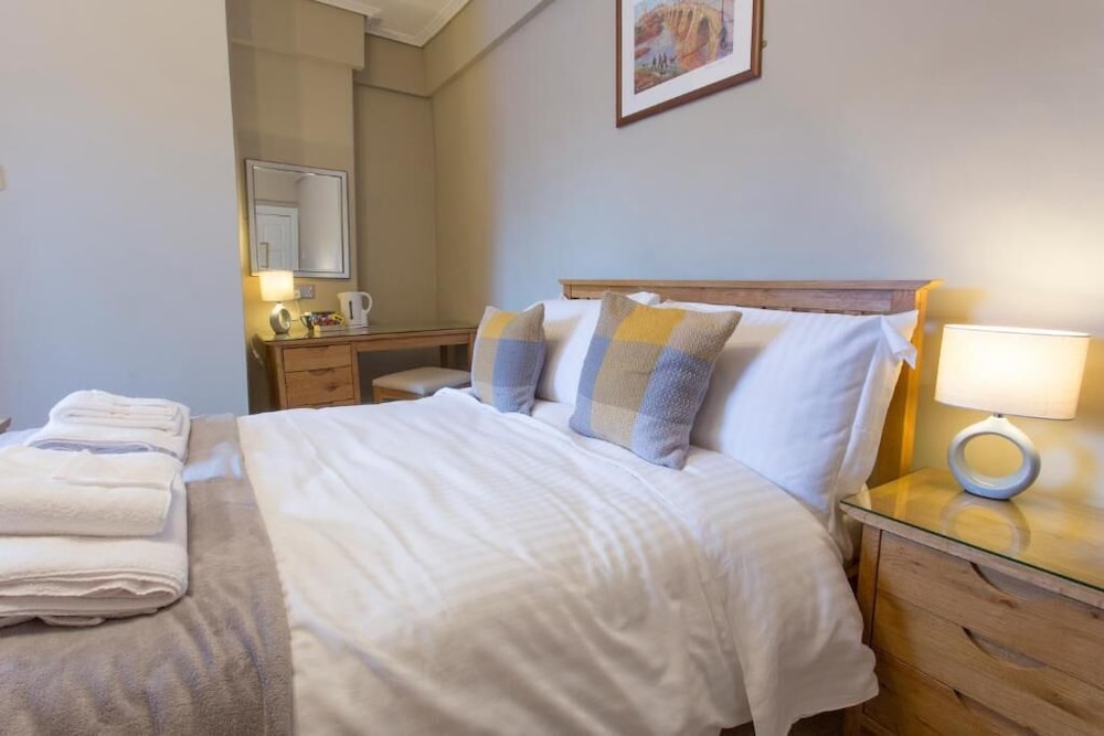 The Wheatsheaf Hotel — Corbridge — photo 2