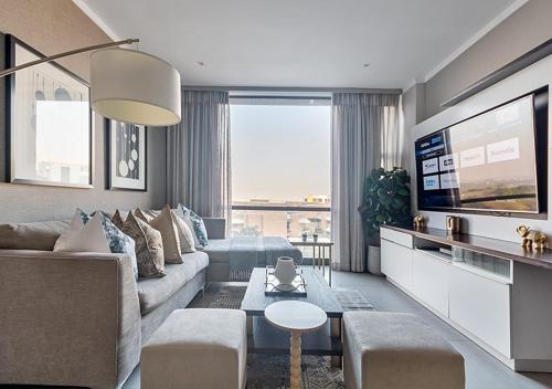 Masingita Towers Elegant Apartment Power & Water Backup in Johannesburg, South Africa