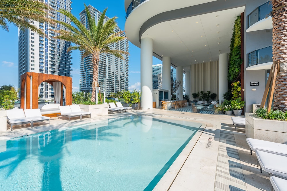 Sls Lux Brickell - photo 38