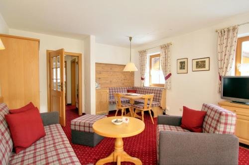 Landhotel Berghof — Unknown City — photo 3