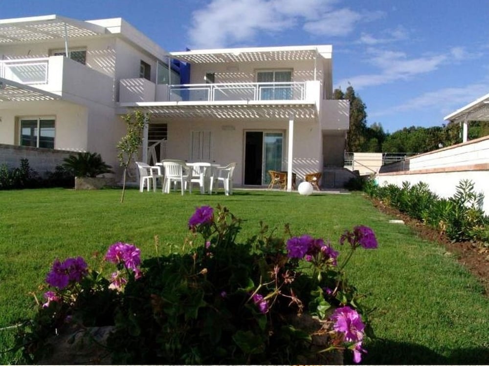 Donnafugata Relais — 4-Star Luxury Hotel in Ragusa, Italy
