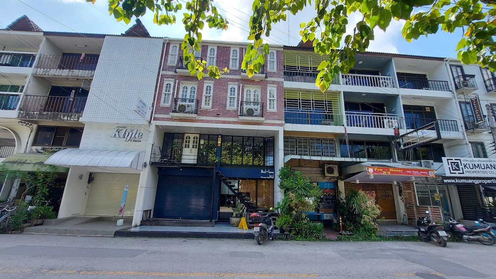 Hello Host - carbon neutral hotel in Chiang Mai