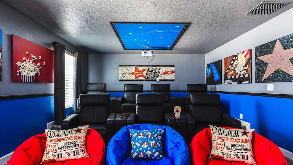 Stunning 8BR Theater Pool w Greenview - photo 29