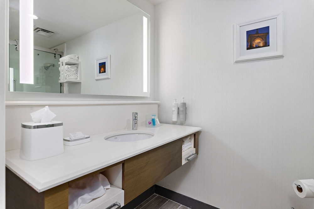 Hampton Inn Kansas City Downtown Financial District - photo 18