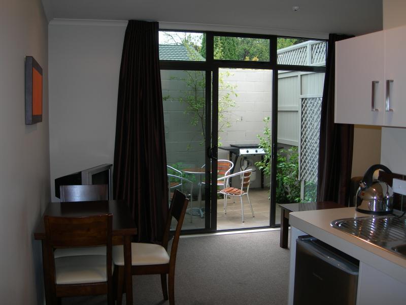 Alpine Lake Motor Lodge