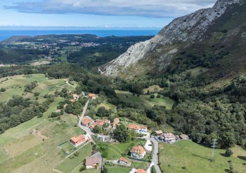 Casa Vacacional Vallina — 4-Star Luxury Hotel in Llanes, Spain