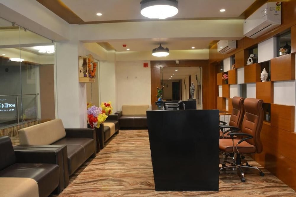 Hotel 4 Point - carbon neutral hotel in Gandhinagar