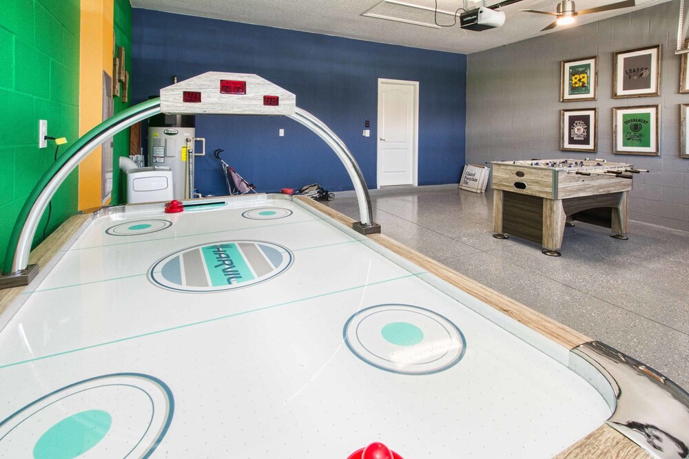 Champions Gate 5 Bedrooms House w pool 4909CG — 4-Star Luxury Hotel in Davenport, United States