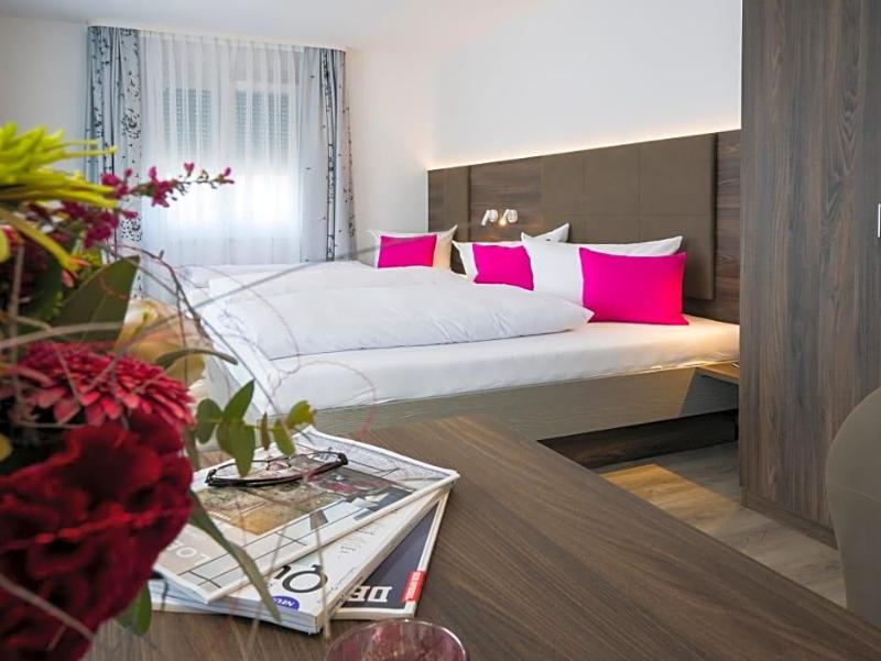 Hotel Lv Wen Garni B B in Rust, Germany