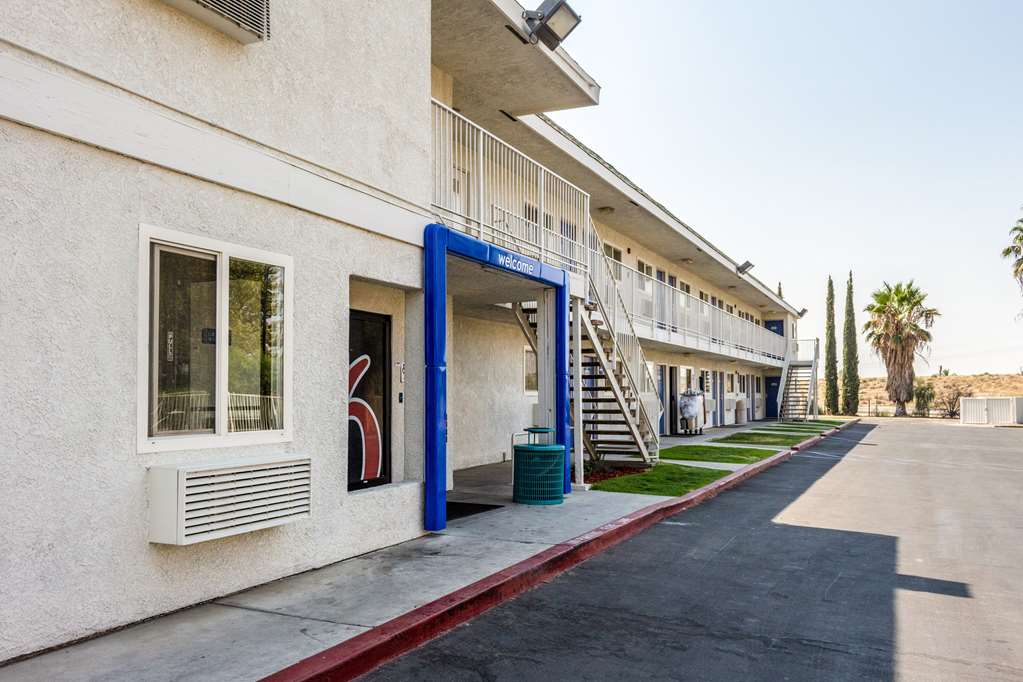 Motel 6 Bakersfield CA East - photo 6