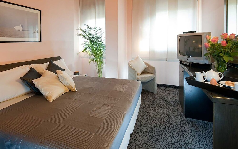 Hotel Comtur - carbon neutral hotel in Binasco