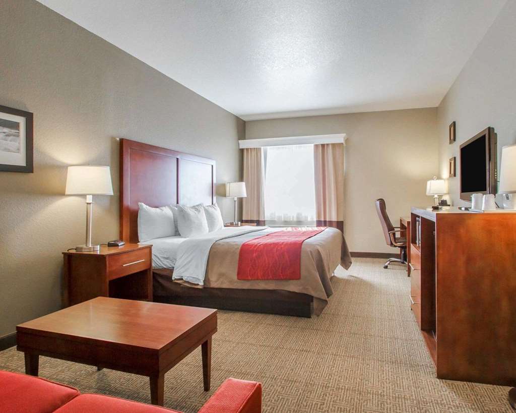Comfort Inn Bolivar - photo 7