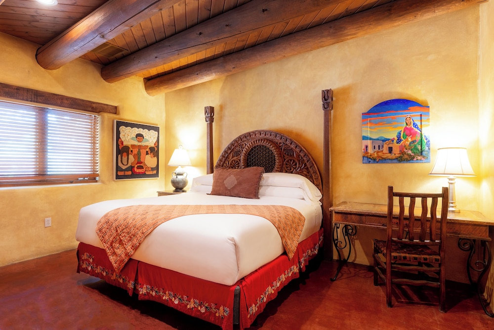 El Monte Sagrado Living Resort & Spa - photo 16