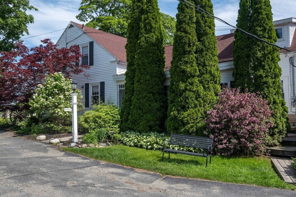 Open Hearth Inn - photo 47