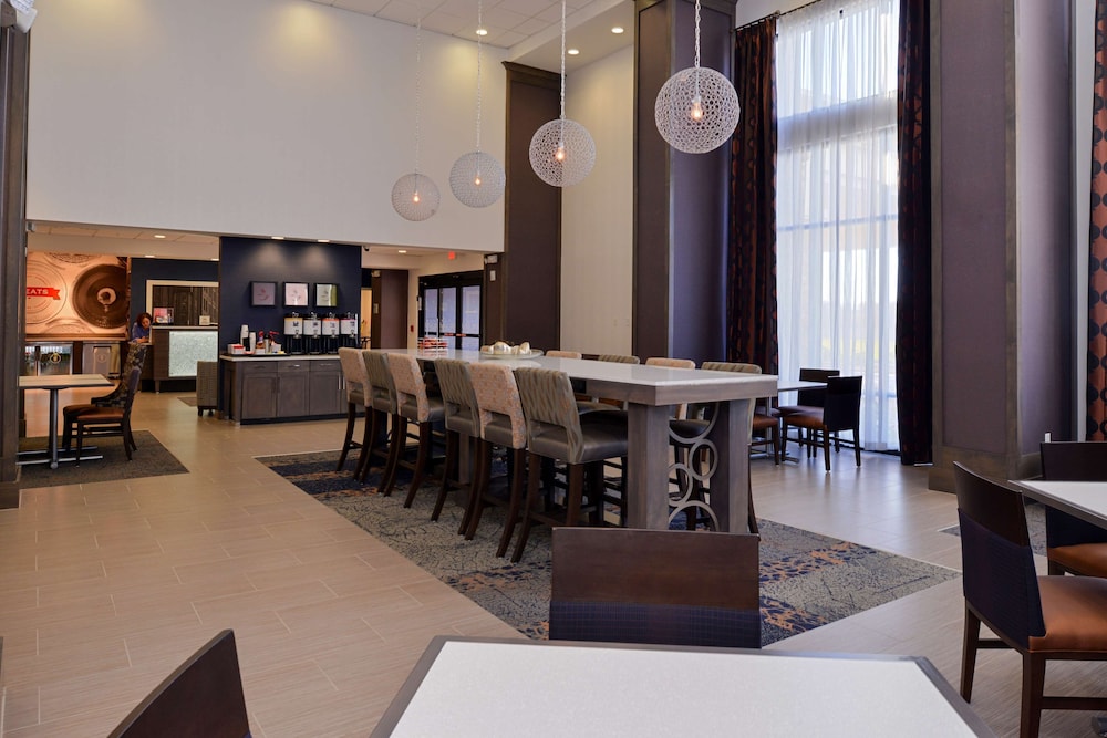 Hampton Inn & Suites Albany East Greenbush - photo 27