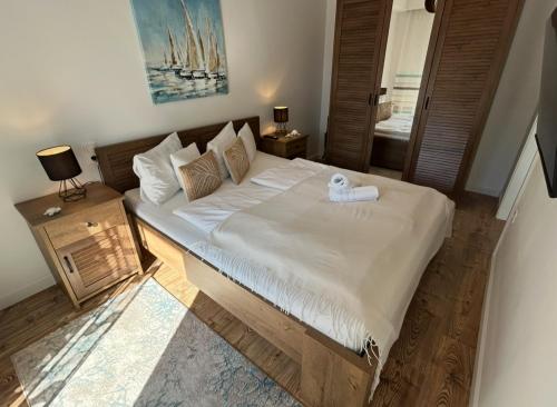 Elina Apartman — 4-Star Luxury Hotel in Keszthely, Hungary