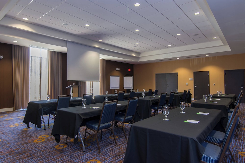 Courtyard Raleigh Durham Airport Brier Creek - photo 40