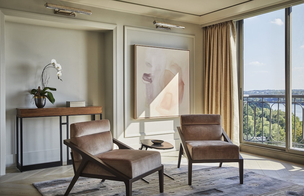 Four Seasons Hotel Austin - photo 17