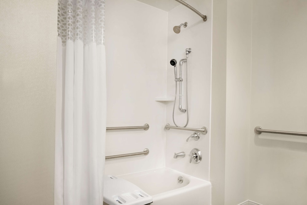 Hampton Inn Spring Hill TN - photo 18