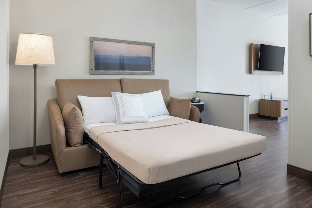 Fairfield Inn & Suites Lake City - photo 4