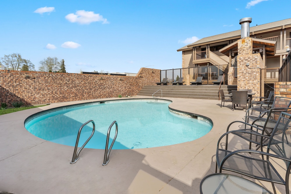 Sandpoint Hotel & Suites Downtown - photo 62