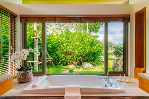 Aquella Lakeside Villas — Thai Mueang — photo 5
