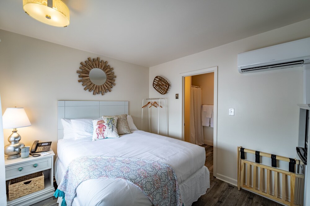 Ocean Glass Inn - photo 40