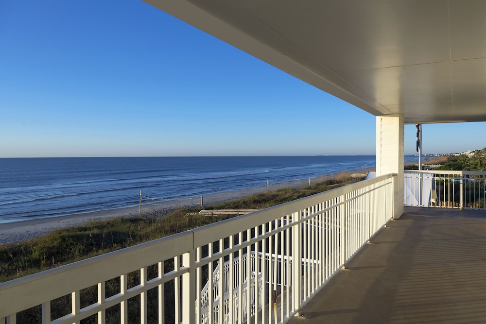 Seaside Inn Oceanfront - photo 17