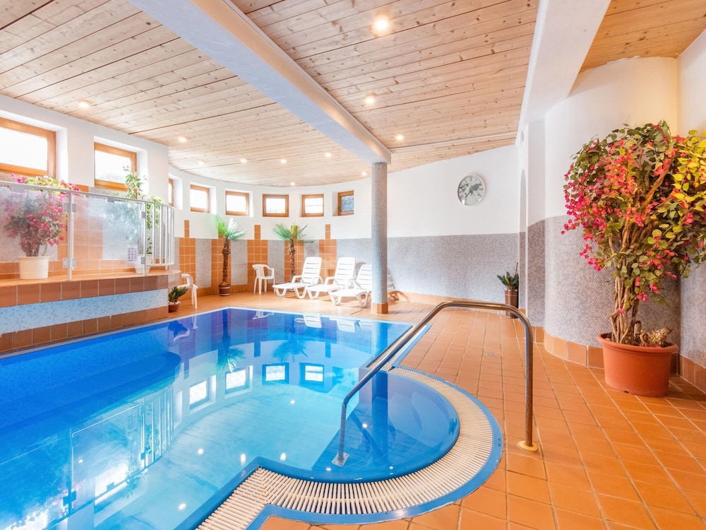 Pretty Apartment in Oberau with Infrared Sauna — 4-Star Luxury Hotel in Oberau, Austria