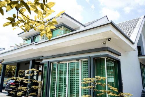 Luxury One Villa In the heart of Petaling Jaya — 4-Star Luxury Hotel in Petaling Jaya, Malaysia