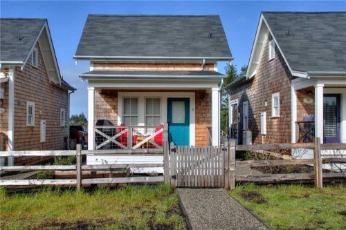The Chicken Coop by Seabrook Hospitality in Huntington Beach, United States