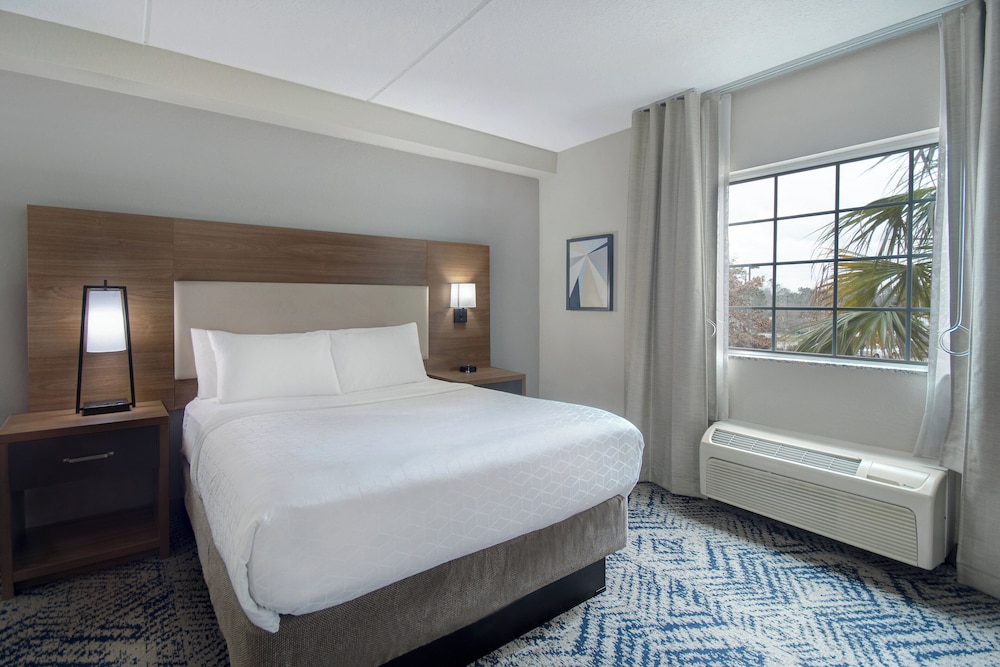 Candlewood Suites Columbia Ft. Jackson by IHG - photo 18