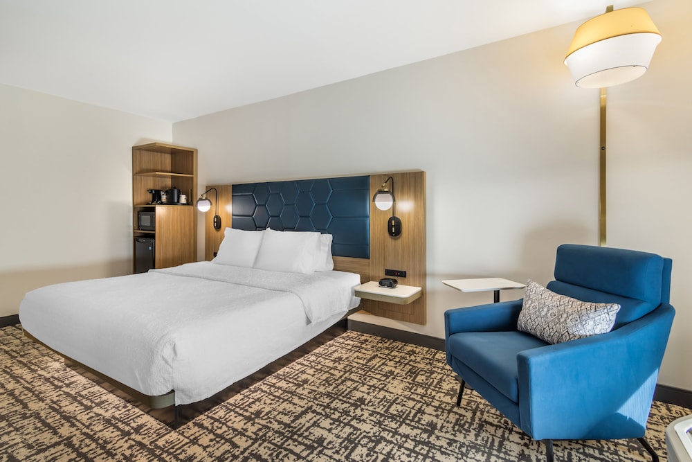 Hampton Inn Atlanta Stockbridge - photo 14