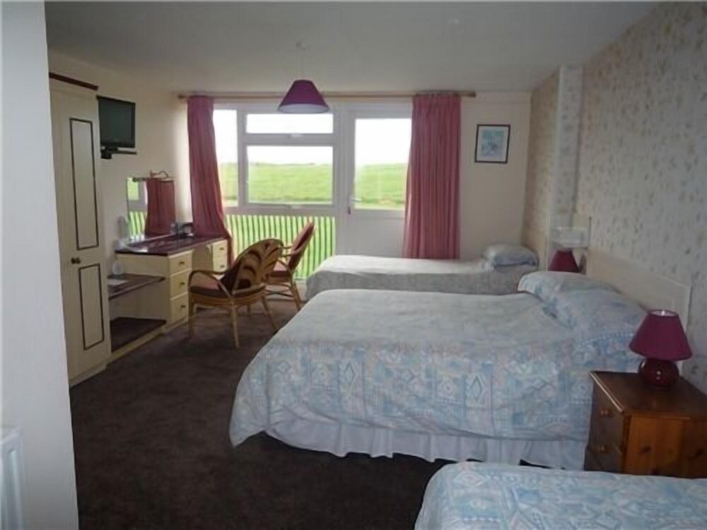 The Cliff Hotel — Bude — photo 4