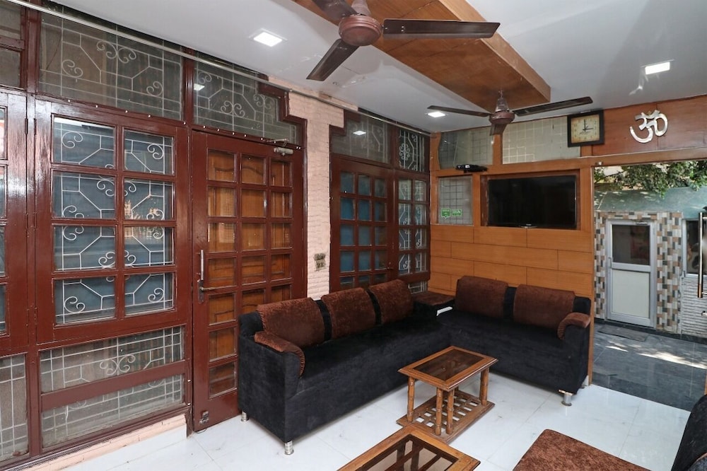 Hotel Hari Villa — Noida — photo 4