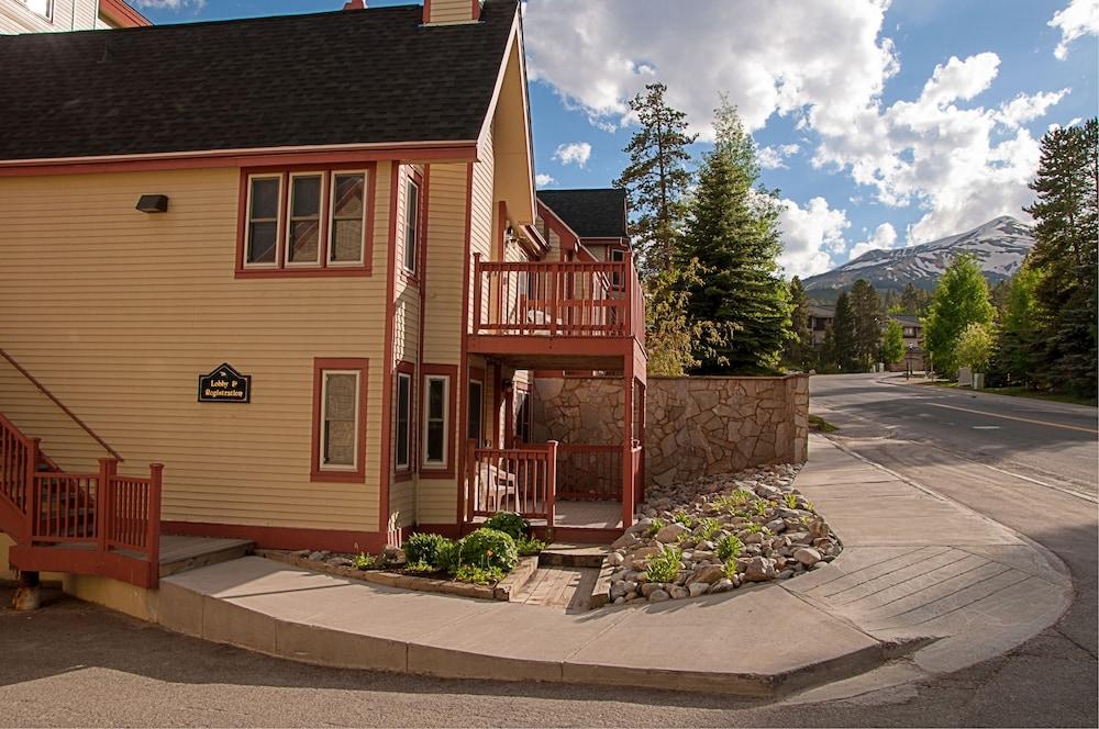 Wedgewood Lodge - photo 5